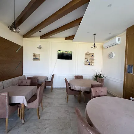 Guest house Horizont *