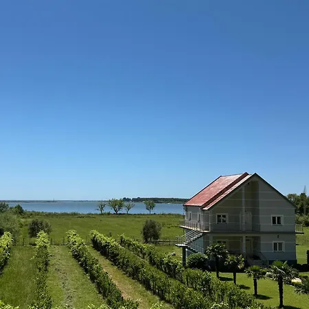 Horizont Guest house Baks-Rrjoll